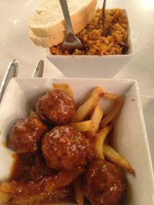 El Barranco Meatballs and Paella